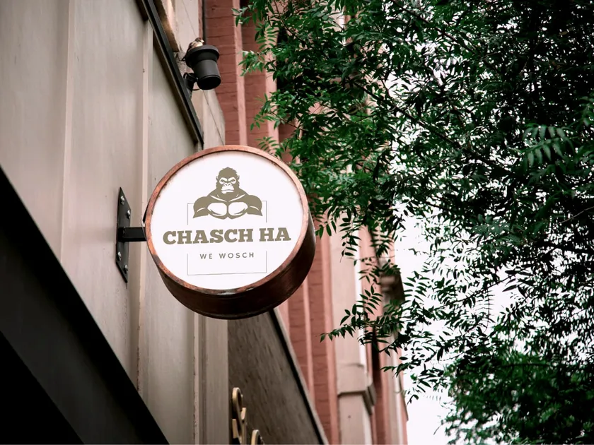 Leuchtschild mit chasch ha Logo