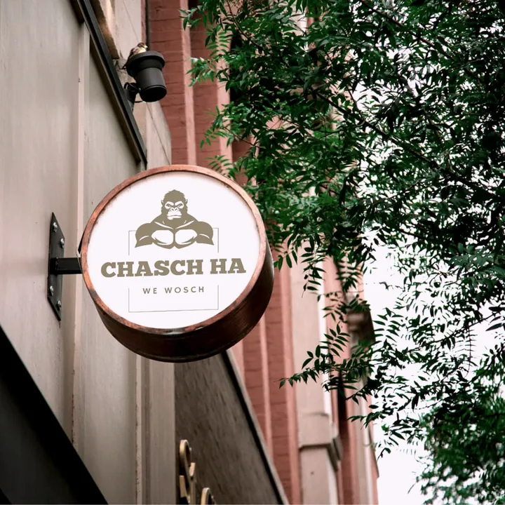 Leuchtschild mit chasch ha Logo